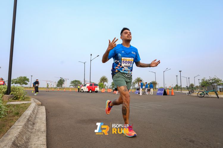 Race photo from ISOPlus Run 2024 Jakarta