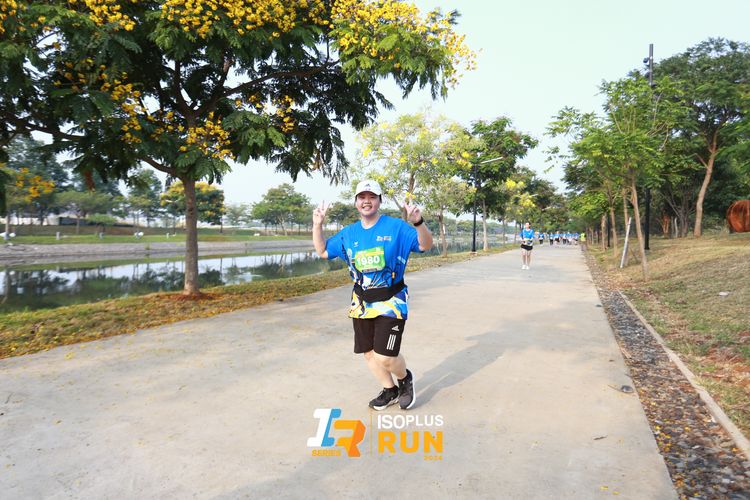 Race photo from ISOPlus Run 2024 Jakarta