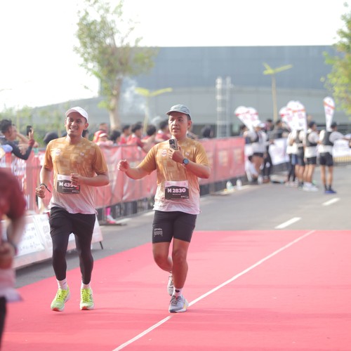 Race photo from KEDIRI HALF MARATHON 2026