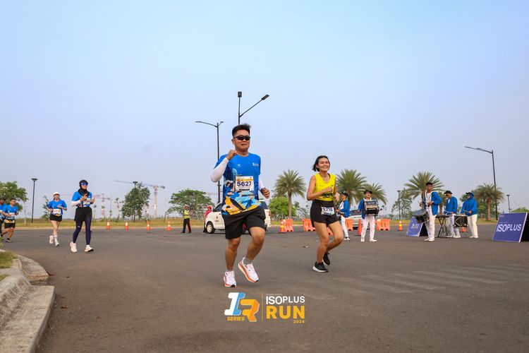 Race photo from ISOPlus Run 2024 Jakarta