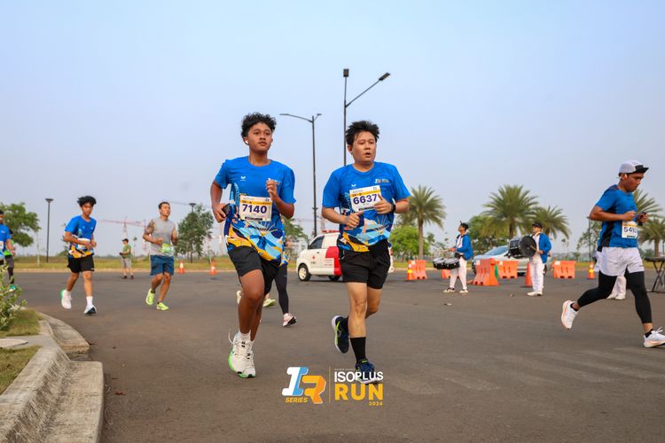 Race photo from ISOPlus Run 2024 Jakarta