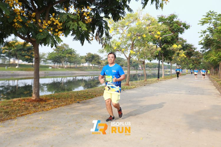 Race photo from ISOPlus Run 2024 Jakarta