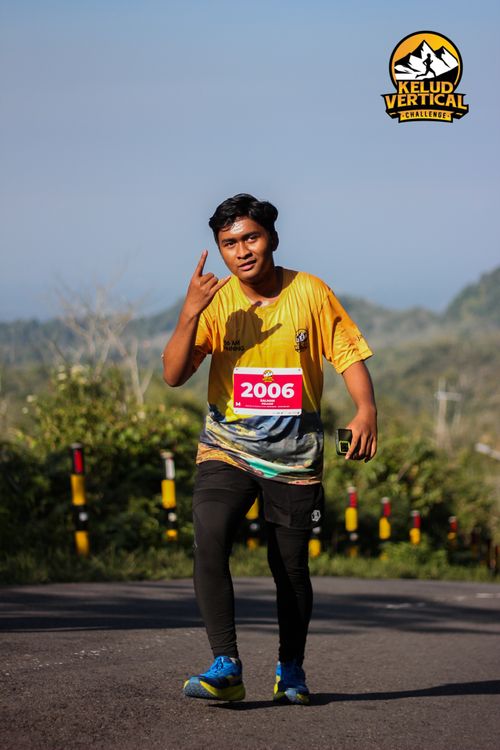Race photo from Kelud Vertical Challenge 2024