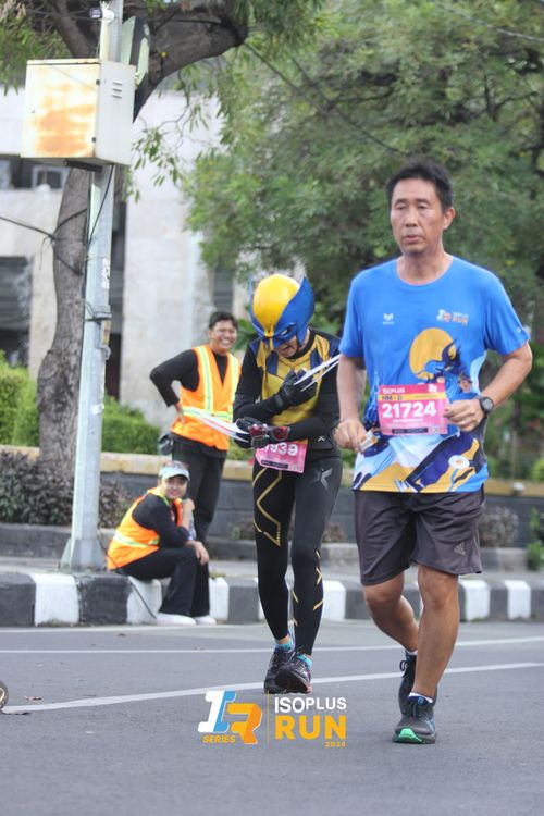 Race photo from Isoplus Run 2024 Surabaya