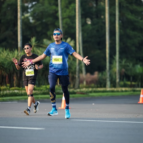 Race photo from BOGORUN 2026