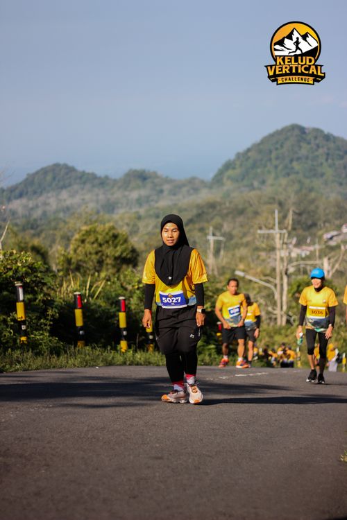 Race photo from Kelud Vertical Challenge 2024