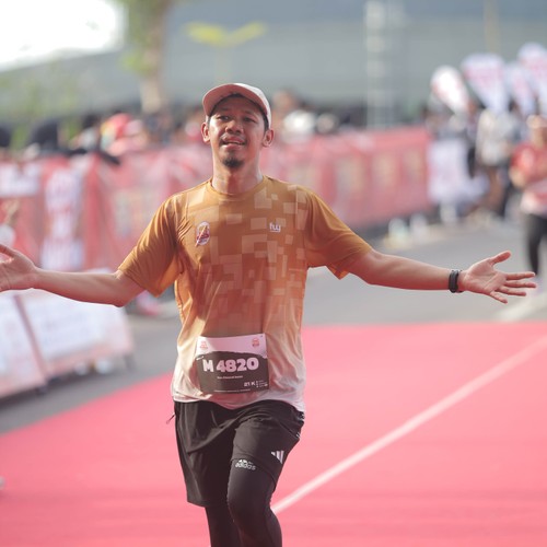 Race photo from KEDIRI HALF MARATHON 2026
