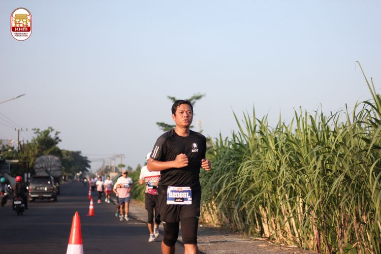 Race photo from Kediri Half Marathon 2024