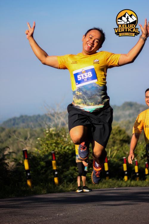 Race photo from Kelud Vertical Challenge 2024