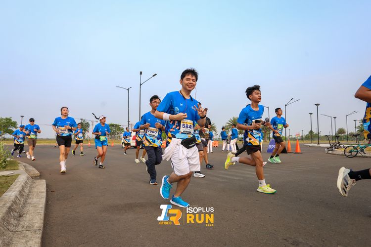 Race photo from ISOPlus Run 2024 Jakarta