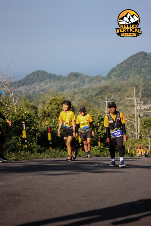 Race photo from Kelud Vertical Challenge 2024