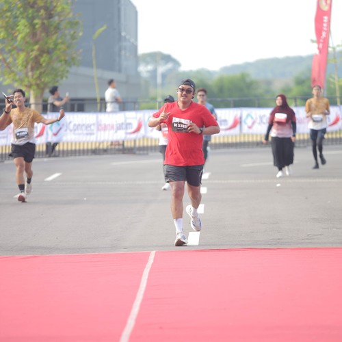 Race photo from KEDIRI HALF MARATHON 2026
