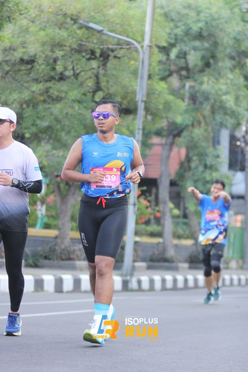 Race photo from Isoplus Run 2024 Surabaya