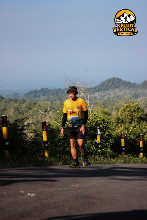 Race photo from Kelud Vertical Challenge 2024