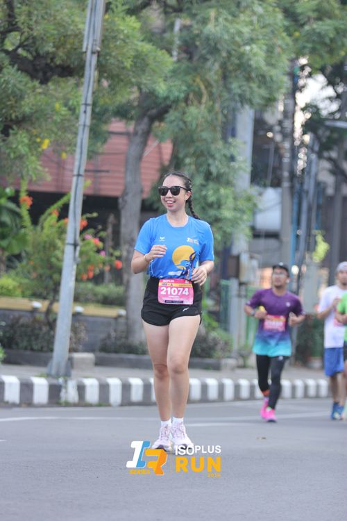 Race photo from Isoplus Run 2024 Surabaya