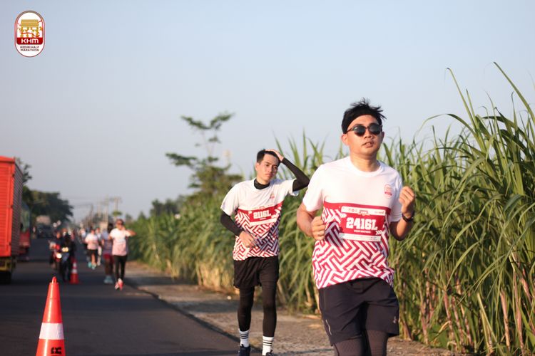 Race photo from Kediri Half Marathon 2024