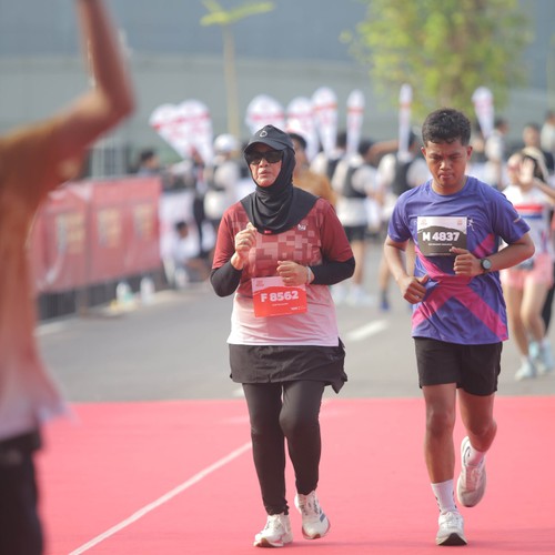 Race photo from KEDIRI HALF MARATHON 2026