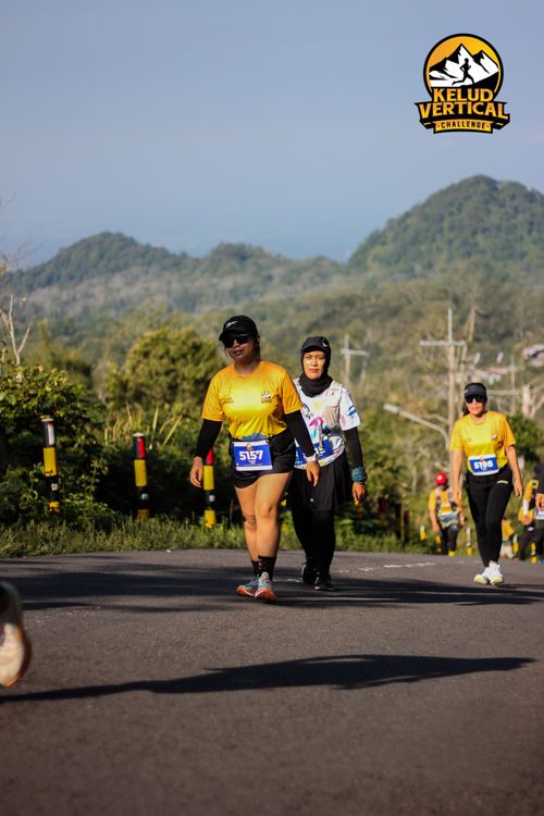 Race photo from Kelud Vertical Challenge 2024