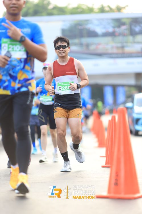 Race photo from SURABAYA ISOPLUS MARATHON 2025
