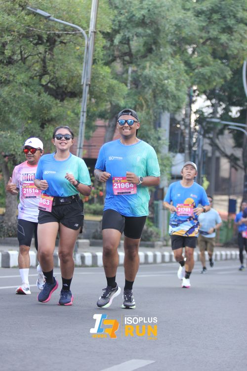 Race photo from Isoplus Run 2024 Surabaya