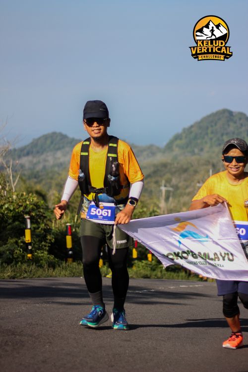 Race photo from Kelud Vertical Challenge 2024