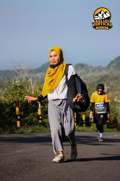 Race photo from Kelud Vertical Challenge 2024