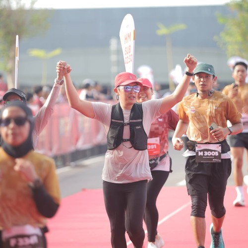 Race photo from KEDIRI HALF MARATHON 2026