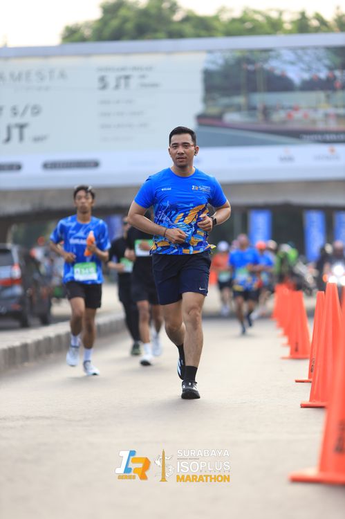 Race photo from SURABAYA ISOPLUS MARATHON 2025