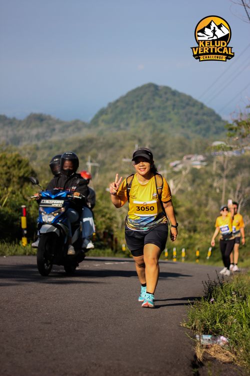 Race photo from Kelud Vertical Challenge 2024