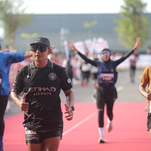 Race photo from KEDIRI HALF MARATHON 2026