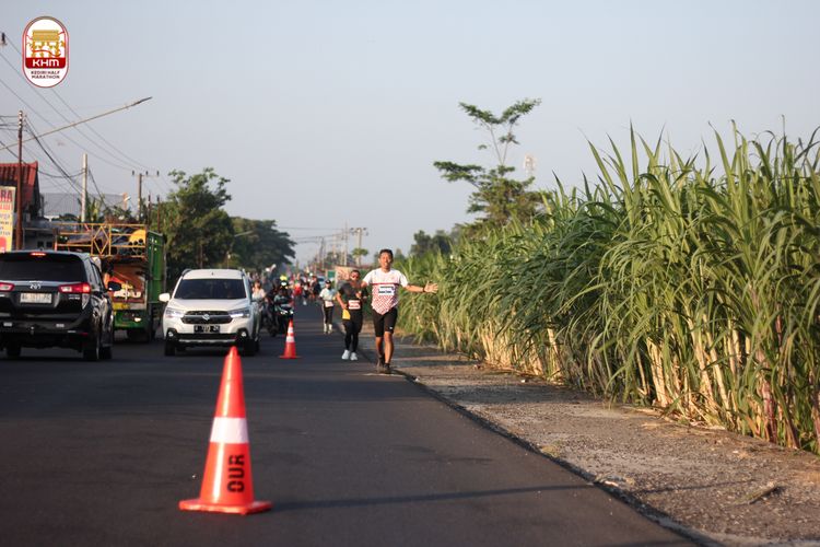 Race photo from Kediri Half Marathon 2024