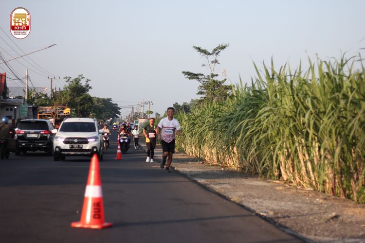 Race photo from Kediri Half Marathon 2024