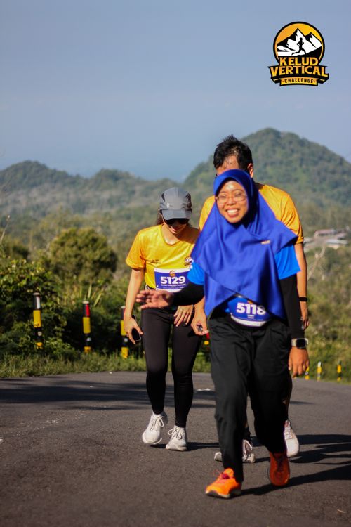 Race photo from Kelud Vertical Challenge 2024