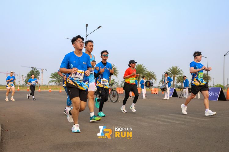 Race photo from ISOPlus Run 2024 Jakarta