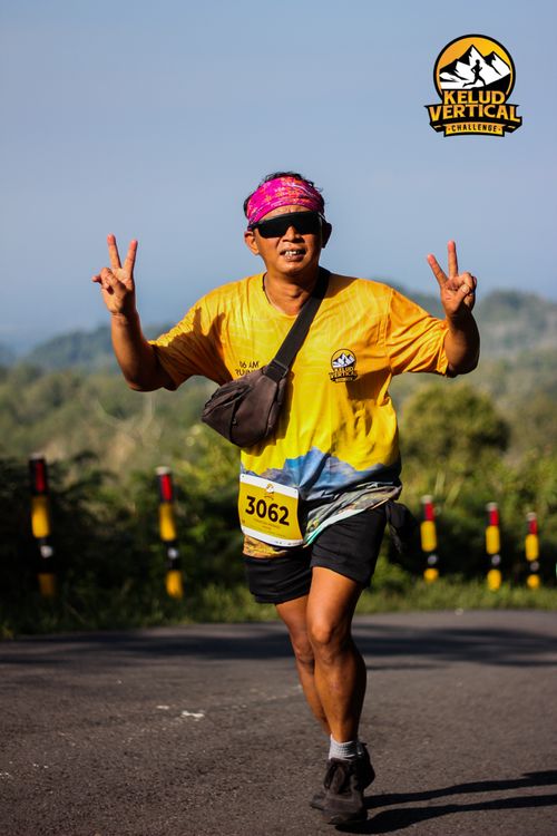 Race photo from Kelud Vertical Challenge 2024