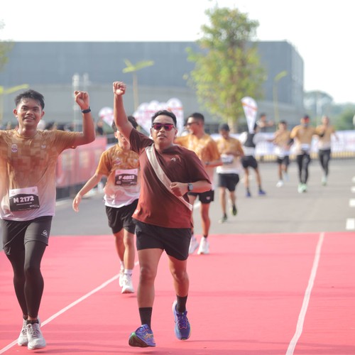 Race photo from KEDIRI HALF MARATHON 2026