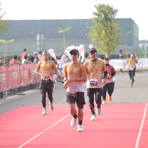 Race photo from KEDIRI HALF MARATHON 2026