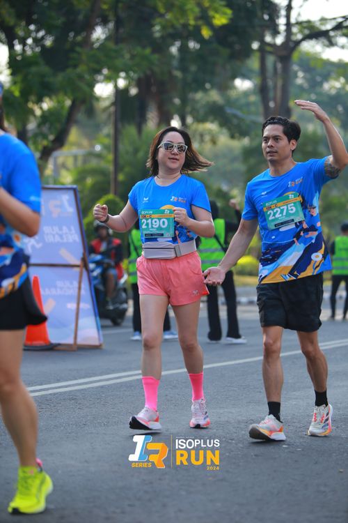 Race photo from Isoplus Run 2024 Surabaya