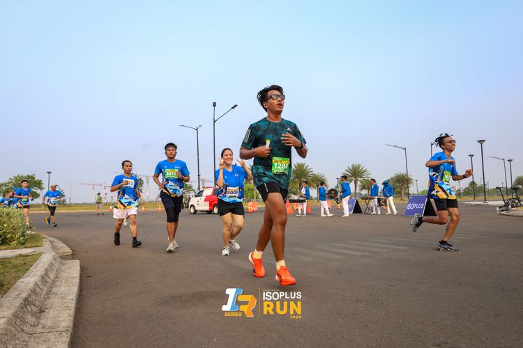 Race photo from ISOPlus Run 2024 Jakarta