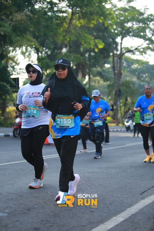 Race photo from Isoplus Run 2024 Surabaya