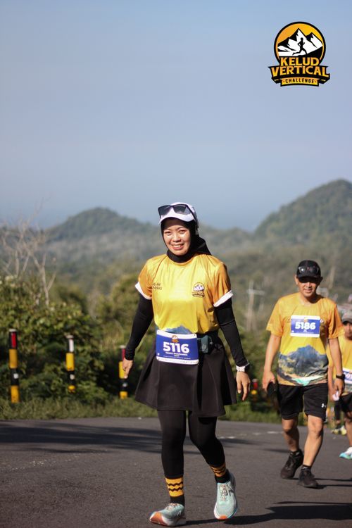 Race photo from Kelud Vertical Challenge 2024