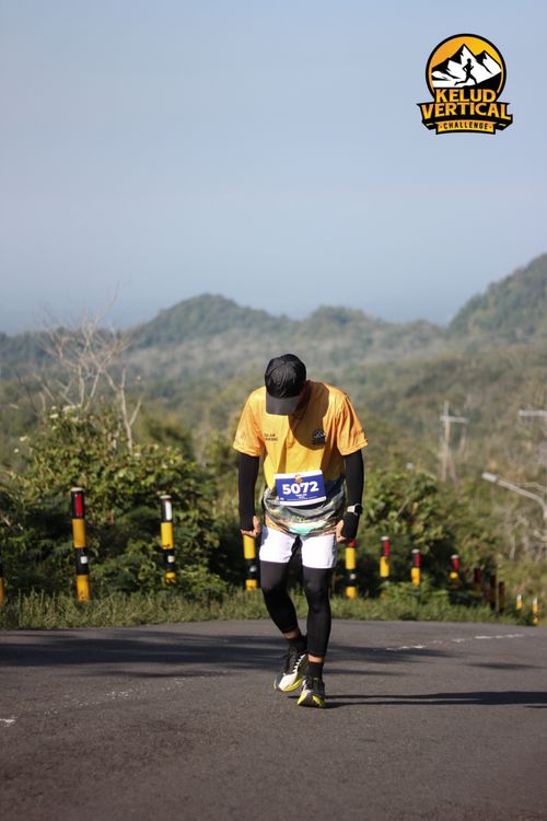 Race photo from Kelud Vertical Challenge 2024