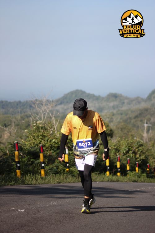 Race photo from Kelud Vertical Challenge 2024