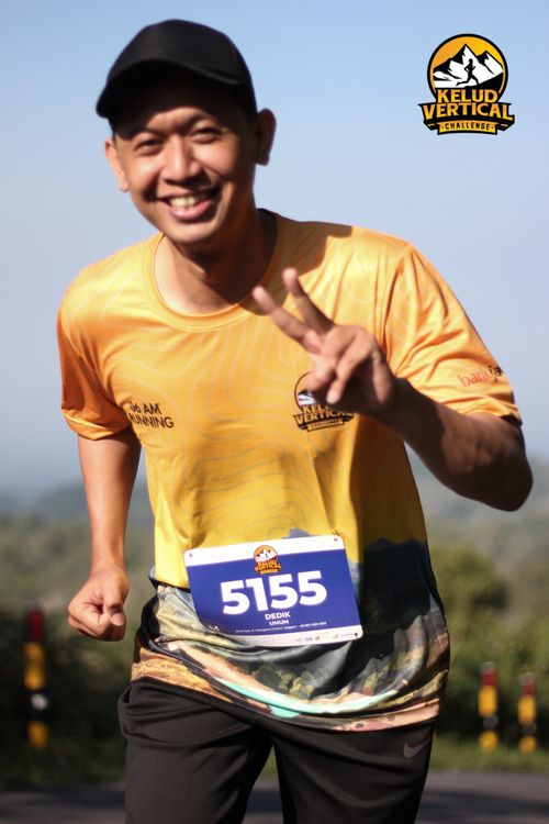 Race photo from Kelud Vertical Challenge 2024