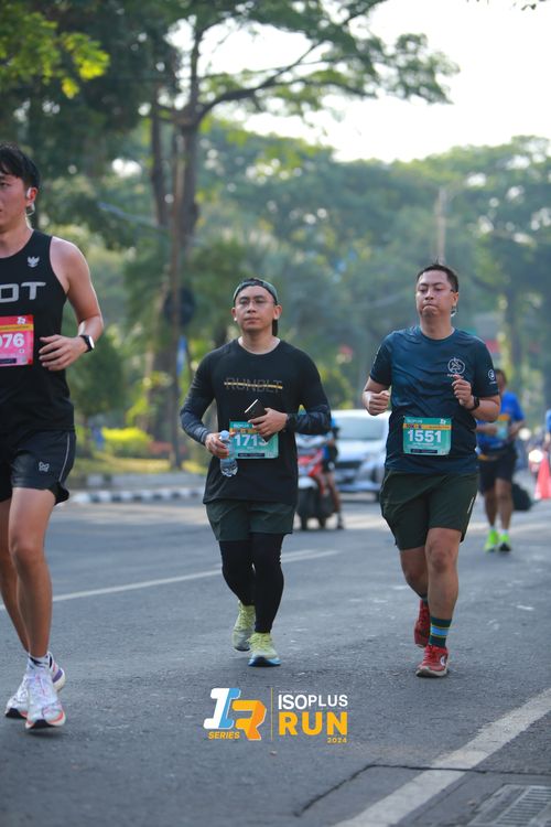 Race photo from Isoplus Run 2024 Surabaya
