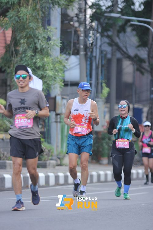 Race photo from Isoplus Run 2024 Surabaya