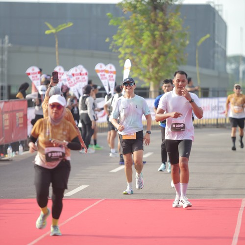 Race photo from KEDIRI HALF MARATHON 2026