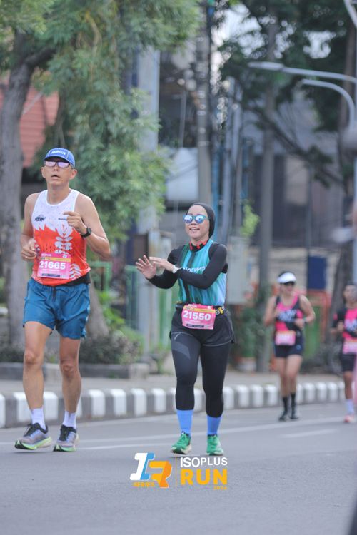 Race photo from Isoplus Run 2024 Surabaya