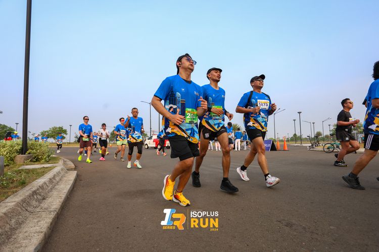Race photo from ISOPlus Run 2024 Jakarta