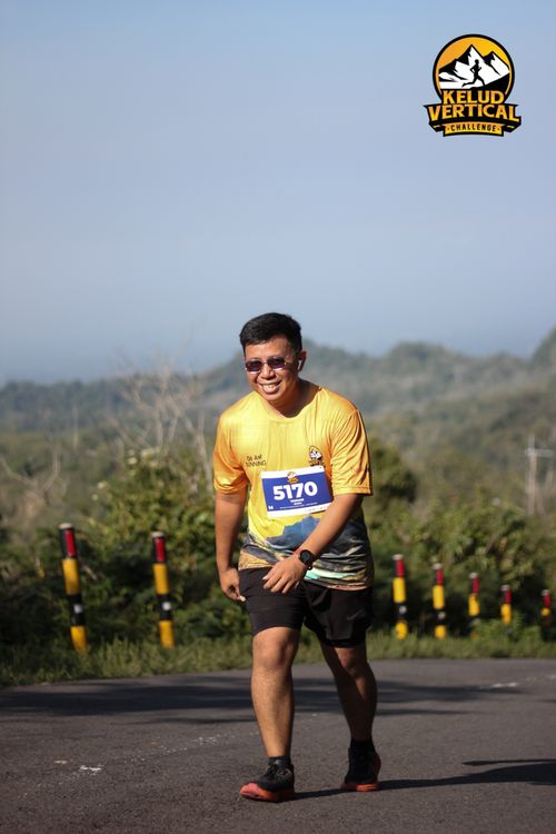Race photo from Kelud Vertical Challenge 2024